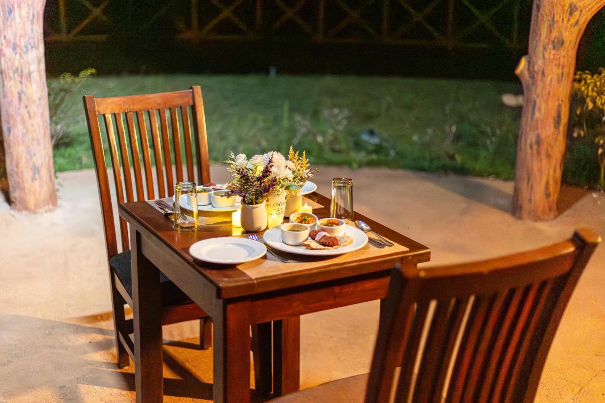 Sterling Banashree Badami Hotel Exterior photo